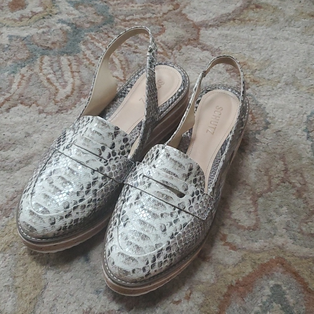 Schutz snake slingback platform loafers